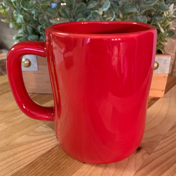 RAE DUNN BY MAGENTA RED “BE MINE” CERAMIC MUG - Picture 3 of 5
